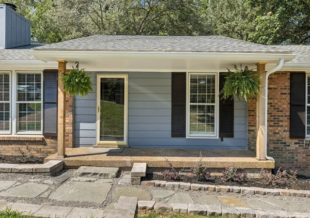 Photo 2 of Single family home for sale at 3215 Trails End Ln, Nashville, TN 37214 | MLS# 3254905 | Listing updated on 2026-09-19