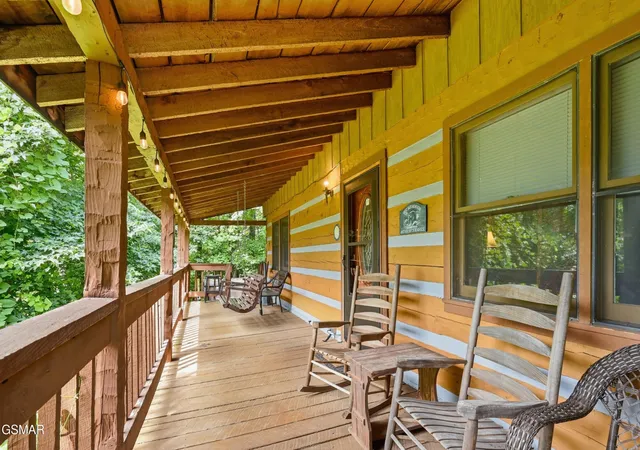 3rd image of 559 Crest Road, Gatlinburg, TN 37738 | MLS# 3309006