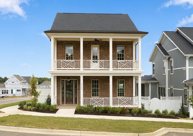 Photo 1 of Single family home for sale at 2020 Stonewater Blvd, Franklin, TN 37064 | MLS# 3254943 | Listing updated on 2026-09-28