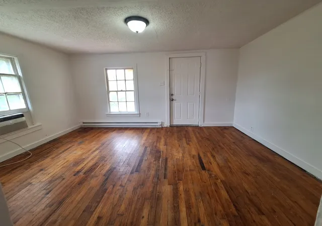 2nd image of 515 Mitchell St, Pulaski, TN 38478 | MLS# 3262852