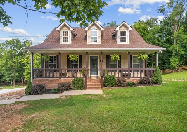 Homes for sale in Lewisburg, TN | 541 Skyline Dr S, Lewisburg, TN 37091 | MLS# 3263194