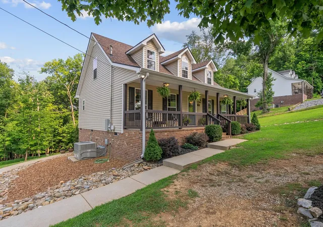 Homes for sale in Lewisburg, TN | 541 Skyline Dr S, Lewisburg, TN 37091 | MLS# 3263194