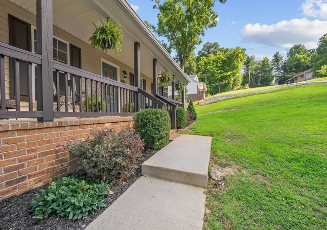 Homes for sale in Lewisburg, TN | 541 Skyline Dr S, Lewisburg, TN 37091 | MLS# 3263194