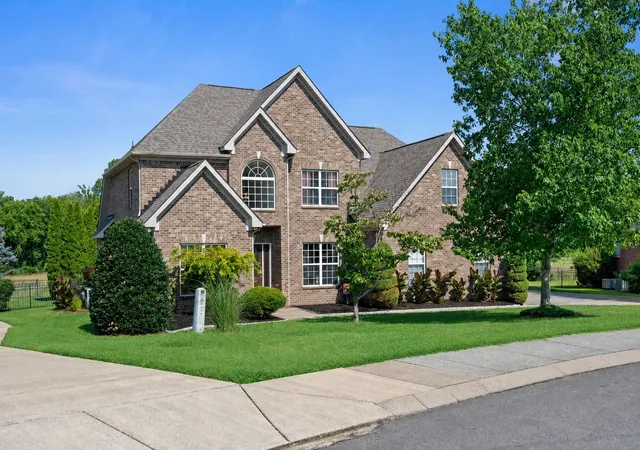 3rd image of 417 Eclipse Dr, Murfreesboro, TN 37129 | MLS# 3318730