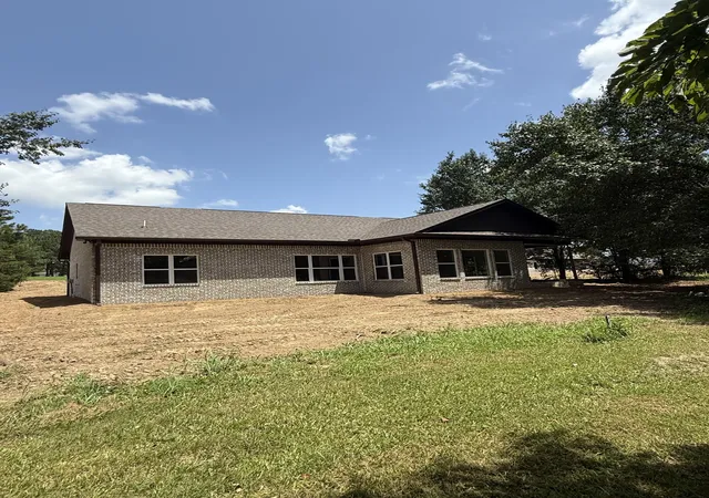 Homes for sale in Lawrenceburg, TN | 90 Lexie Ln, Lawrenceburg, TN 38464 | MLS# 3255142
