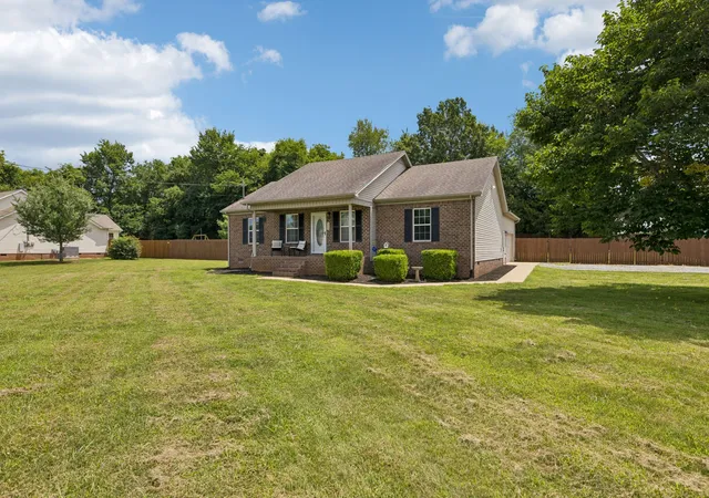 Homes for sale in Chapel Hill, TN | 4495 Angela Way, Chapel Hill, TN 37034 | MLS# 3255197