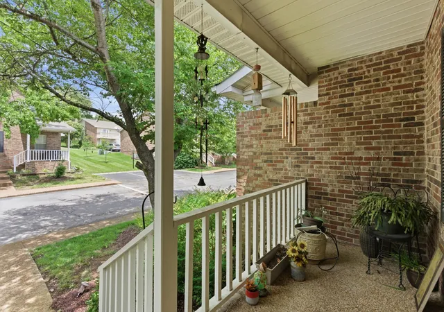 Homes for sale in Antioch, TN | 129 Pepper Ridge Cir, Antioch, TN 37013 | MLS# 3255067
