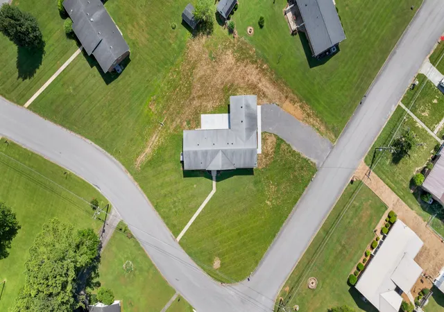 72nd image of 202 Lee Ln, Shelbyville, TN 37160 | MLS# 3256568
