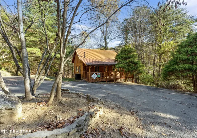 29th image of 1083 Bryan View Rd, Sevierville, TN 37862 | MLS# 3255052