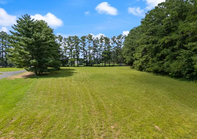 1st image of 2 Old Pond Lane, Dickson, TN 37055 | MLS# 3255153