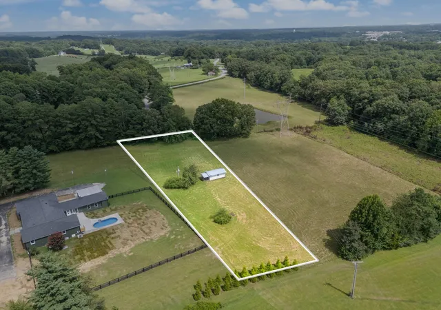 5th image of 3 Old Pond Lane, Dickson, TN 37055 | MLS# 3255760