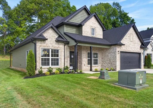Photo 3 of Single family home for sale at 1267 Mourning Cloak Dr, Clarksville, TN 37043 | MLS# 3255580 | Listing updated on 2026-09-13