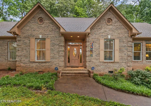 4th image of 5227 Beverly Oaks Dr, Knoxville, TN 37918 | MLS# 3255172