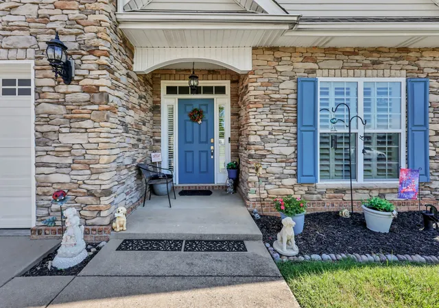 Photo 2 of Sale Pending at 295 Turnberry Cir, Clarksville, TN 37043 | MLS# 3256050 | Listing updated on 2026-08-20