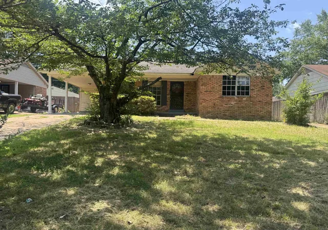 Homes for sale in Southaven, MS | 1841 Brookhaven Dr, Southaven, MS 38671 | MLS# 3255214