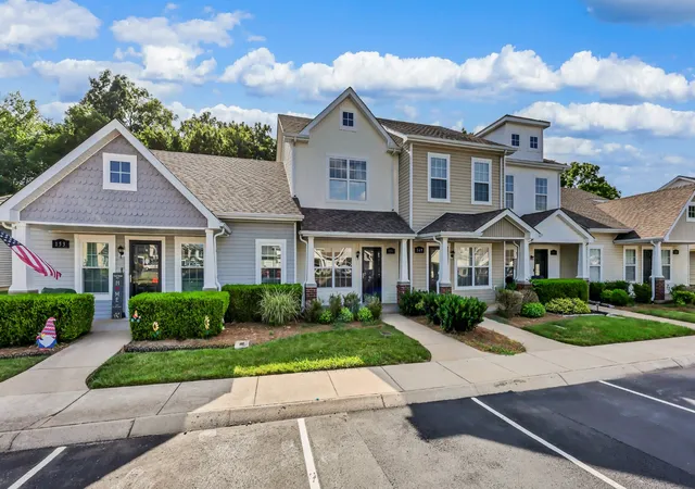 Homes for sale in Clarksville, TN | 151 Alexander Blvd, Clarksville, TN 37040 | MLS# 3255227