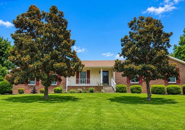 1st image of 3300 Curtiswood Ln E, Springfield, TN 37172 | MLS# 3260548