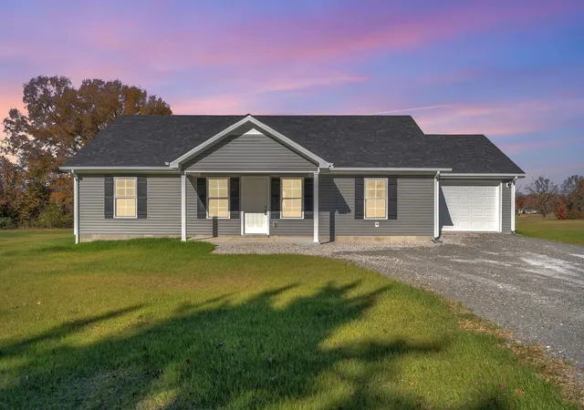 Homes for sale in Winchester, TN | 1543 Paynes Church Rd, Winchester, TN 37398 | MLS# 3256592