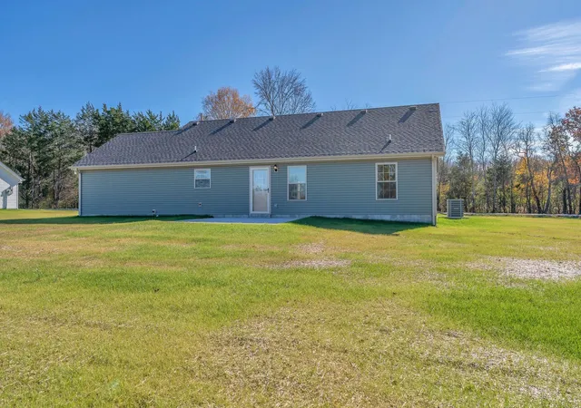 Homes for sale in Winchester, TN | 1563 Paynes Church Rd, Winchester, TN 37398 | MLS# 3256590