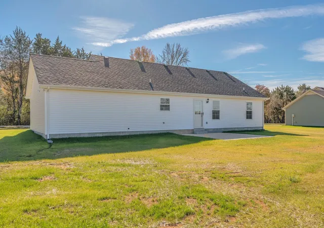 Homes for sale in Winchester, TN | 1585 Paynes Church Rd, Winchester, TN 37398 | MLS# 3256588