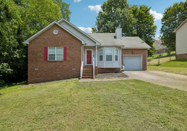 1st image of 132 Cimmaron Dr, Goodlettsville, TN 37072 | MLS# 3255921