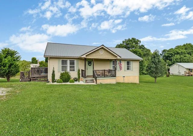 3rd image of 111 Cassie Ln, Grimsley, TN 38565 | MLS# 3256708