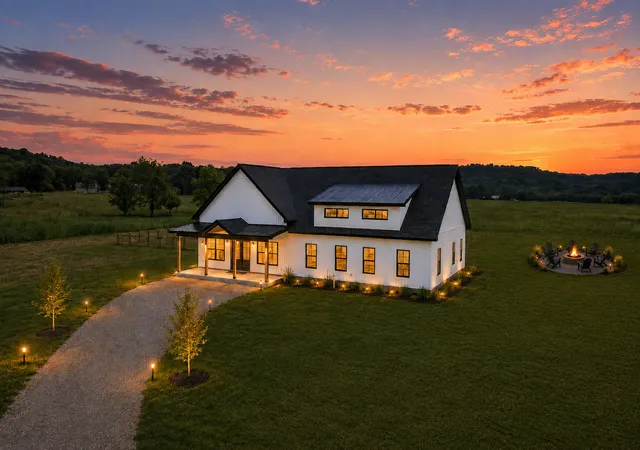 Homes for sale in Petersburg, TN | 2985 Lewisburg Hwy, Petersburg, TN 37144 | MLS# 3262110