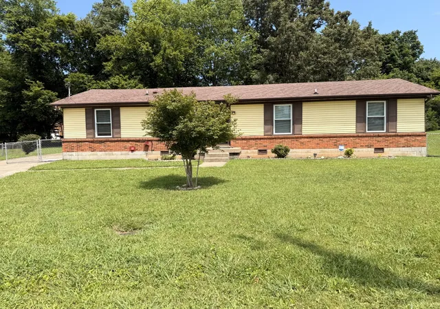 Photo 1 of Single family home for sale at 107 Winston Ct, Clarksville, TN 37042 | MLS# 3255587 | Listing updated on 2026-09-21