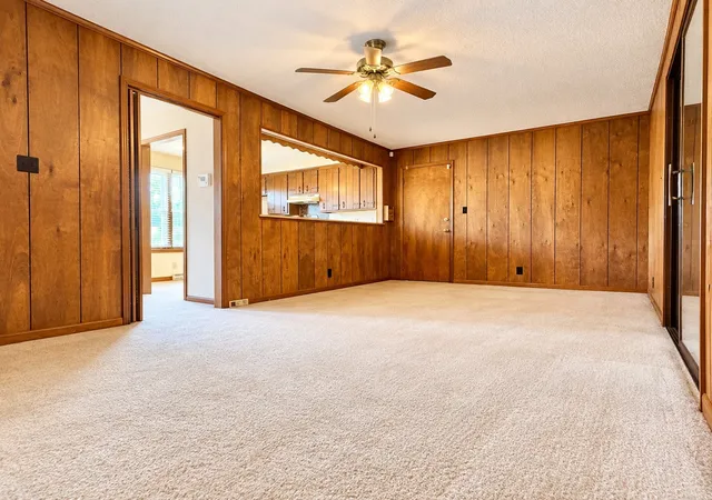 Photo 4 of Single family home for sale at 107 Winston Ct, Clarksville, TN 37042 | MLS# 3255587 | Listing updated on 2026-09-21