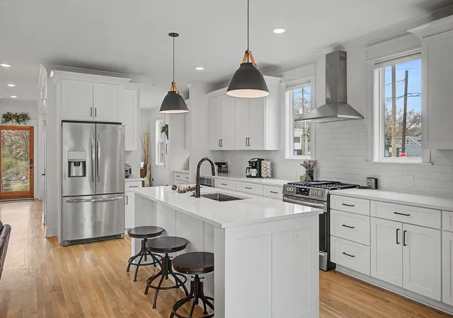 Photo 4 of Single family home for sale at 1517 Jones Ave, Nashville, TN 37207 | MLS# 3255889 | Listing updated on 2026-08-23