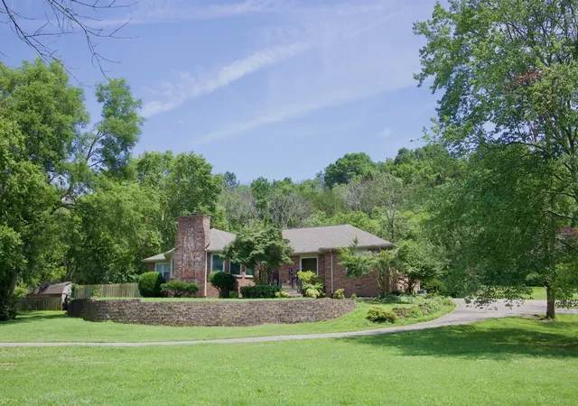 3rd image of 4451 Chandler Rd, Hermitage, TN 37076 | MLS# 3262141