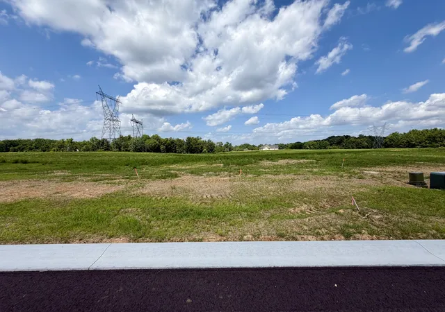Photo 1 of Land for sale at 9 Fawn Meadows, Clarksville, TN 37043 | MLS# 3255979 | Listing updated on 2026-08-20