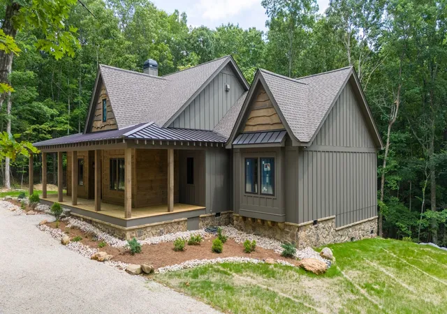 Homes for sale in Monteagle, TN | 35 Lake Louisa Loop, Monteagle, TN 37356 | MLS# 3256459