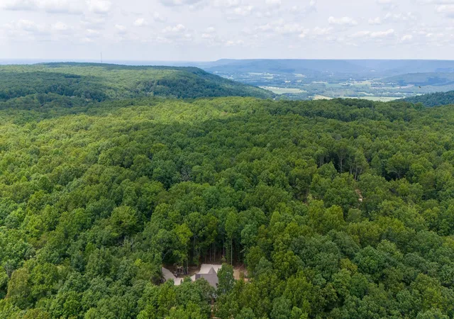 Homes for sale in Monteagle, TN | 35 Lake Louisa Loop, Monteagle, TN 37356 | MLS# 3256459