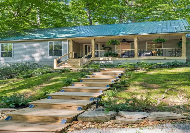 Homes for sale in Hampshire, TN | 4574 Hampshire Pike, Hampshire, TN 38461 | MLS# 3260763