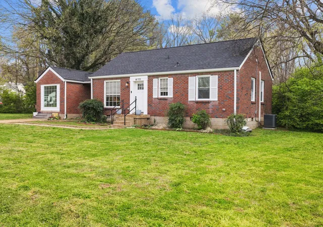 Photo 3 of Single family home for sale at 705 Drummond Dr, Nashville, TN 37211 | MLS# 3262082 | Listing updated on 2026-08-23