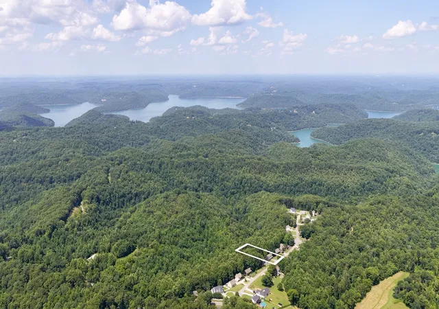 2nd image of 161 Shiloh Ln, Smithville, TN 37166 | MLS# 3259755