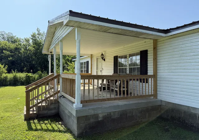 Homes for sale in Alexandria, TN | 1978 Lower Helton Rd, Alexandria, TN 37012 | MLS# 3256644