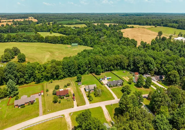 4th image of 2029 Shawnee Ln, Greenbrier, TN 37073 | MLS# 3256360