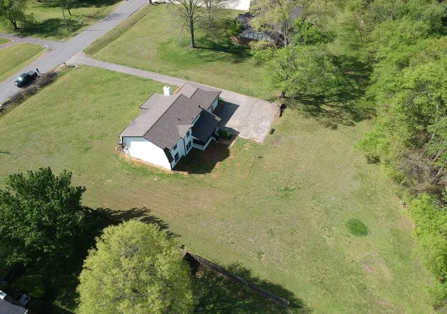 Homes for sale in Gallatin, TN | 1710 Hickory Trace Dr, Gallatin, TN 37066 | MLS# 3255676