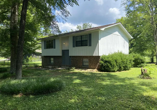 Homes for sale in Decatur, TN | 190 Sundown Shores Lane, Decatur, TN 37322 | MLS# 3255722