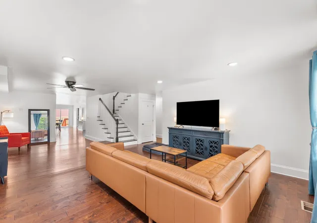 Photo 3 of Single family home for sale at 1503 21st Avenue N, Nashville, TN 37208 | MLS# 3255929 | Listing updated on 2026-08-22