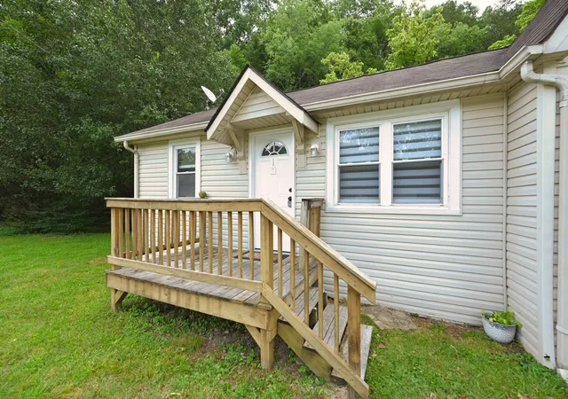 Homes for sale in Goodlettsville, TN | 1010 C Smith St, Goodlettsville, TN 37072 | MLS# 3256248