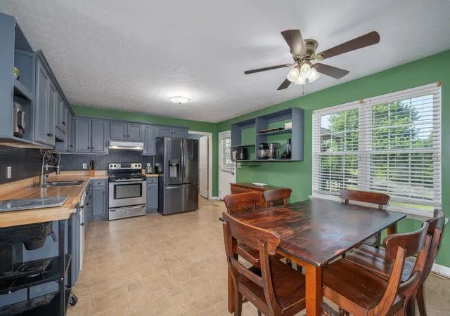 Homes for sale in Lebanon, TN | 1922 Belotes Ferry Rd, Lebanon, TN 37087 | MLS# 3259687