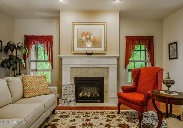 Photo 4 of Sale Pending at 1819 Ally Ln, Sevierville, TN 37876 | MLS# 3611042 | Listing updated on 2026-10-03