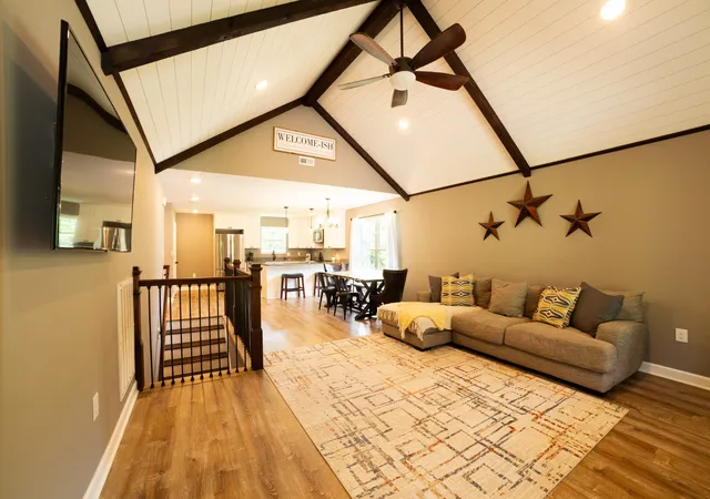 Photo 4 of Single family home for sale at 420 Fort Hl Dr, Pulaski, TN 38478 | MLS# 3269883 | Listing updated on 2026-09-01