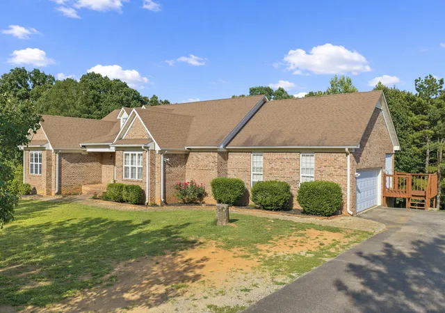 Homes for sale in Lexington, TN | 2665 Feather Ridge Rd, Lexington, TN 38351 | MLS# 3255847