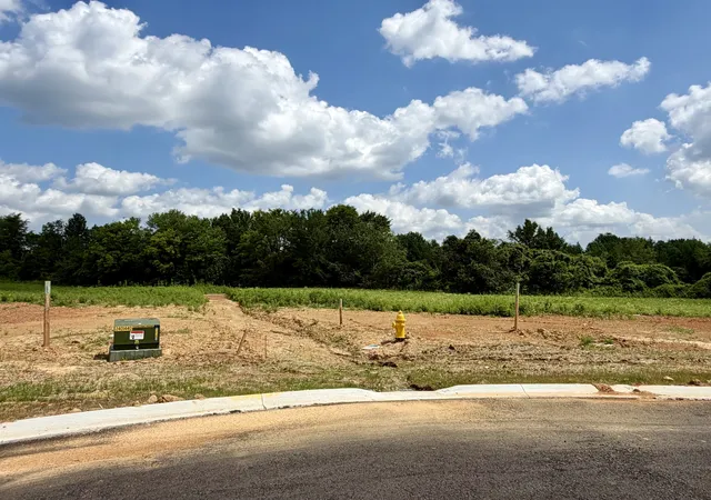 Photo 3 of Land for sale at 11 Fawn Meadows, Clarksville, TN 37043 | MLS# 3255981 | Listing updated on 2026-08-20