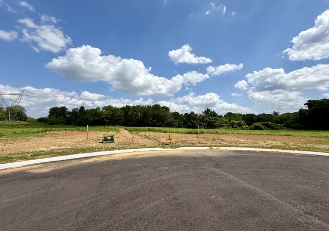 Photo 4 of Land for sale at 11 Fawn Meadows, Clarksville, TN 37043 | MLS# 3255981 | Listing updated on 2026-08-20