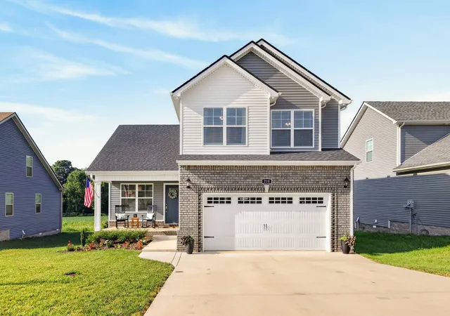 Single family home for sale at 210 Ardell Dr, Clarksville, TN 37040 | MLS# 3260707